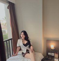 Dewi - escort in Bali
