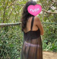 Dewumi Hotwife - escort in Colombo