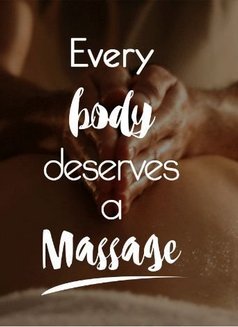 Dex - Male escort in Muscat Photo 9 of 9