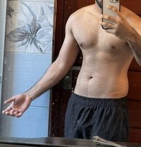 Dexx22 - Male escort in Kandy