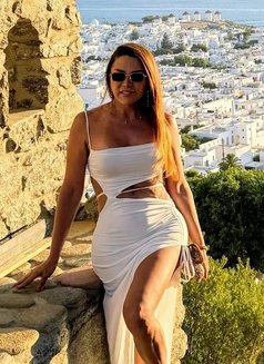 Deya Monike - masseuse in Mykonos Photo 13 of 30
