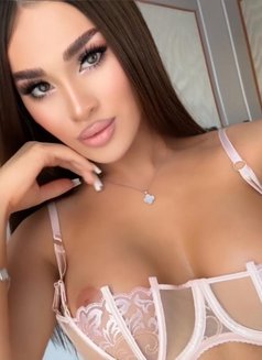 Deyzi real 🇷🇺 Model - Transsexual escort in Riyadh Photo 14 of 22