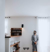 Dhakshin Delo - Male escort in Colombo