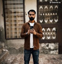 Dhaliwal - Acompañantes masculino in Chandigarh