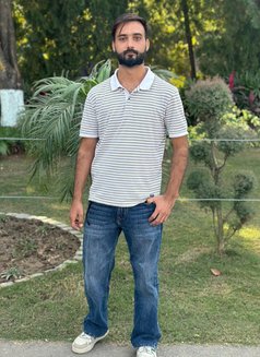 Dhaliwal - Acompañantes masculino in Chandigarh Photo 5 of 5
