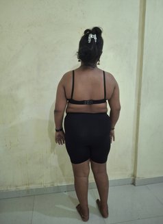 Dhanshree K - escort in Mumbai Photo 2 of 4