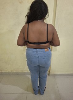 Dhanshree K - escort in Mumbai Photo 3 of 4