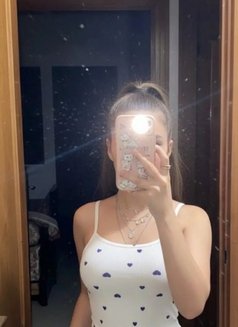 Dhansree - escort in Noida Photo 2 of 3