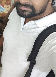 Dhanush - Male companion in Bangalore Photo 1 of 2