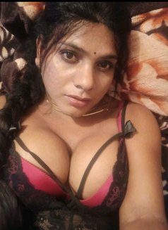 Dhanusree - Transsexual escort in Hyderabad Photo 3 of 3