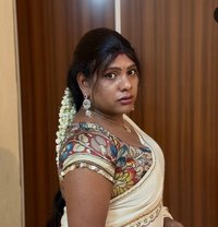 Dhanusree - Transsexual escort in Hyderabad