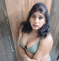 Dhanusreereddy - Transsexual escort in Hyderabad