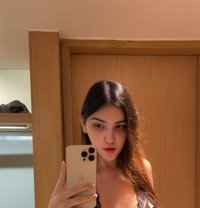 Dhanvi - puta in Taichung