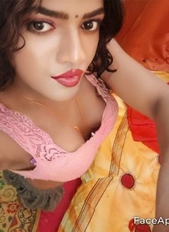 REAL MEET and VEDIO CALL - Transsexual escort in Bangalore Photo 9 of 26