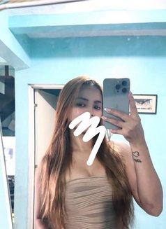 Dhapne Newbie Escort Companion Bbbj - escort in Makati City Photo 1 of 4