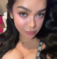 Dhapney bombshell (GOOD SERVICE) - Transsexual escort in Shanghai