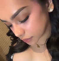 Dhapney bombshell (GOOD SERVICE) - Transsexual escort in Shanghai
