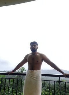 Dharshan - Acompañantes masculino in Bangalore Photo 6 of 6
