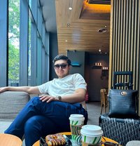 Dharshan M S - Acompañantes masculino in Mumbai