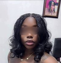 Dhat Girl - adult performer in Accra