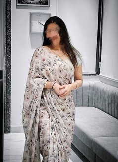 Dhavni Pandya Escort Service 24 Hours - escort in Coimbatore Photo 1 of 3