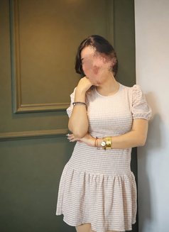 Dhavni Pandya Escort Service 24 Hours - escort in Navi Mumbai Photo 1 of 3
