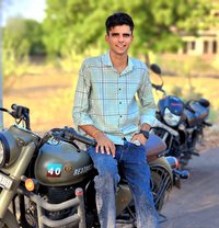 Dhillu Jaat - Male escort in Jaipur