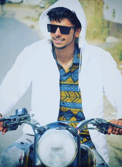 Dhillu Jaat - Acompañantes masculino in Jaipur Photo 19 of 19