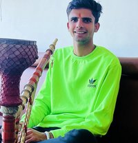 Dhillu Jaat - Acompañantes masculino in Jaipur