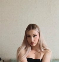 Milly - escort in Riyadh Photo 1 of 6