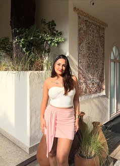Dhriti - escort in Chandigarh Photo 2 of 4