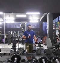 Dhrubo - Male adult performer in Dhaka