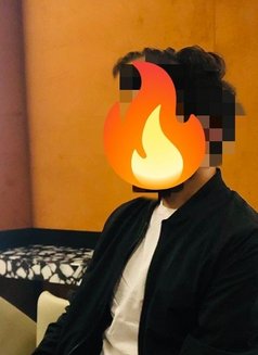 Dhruv - Male escort in Pune Photo 2 of 3