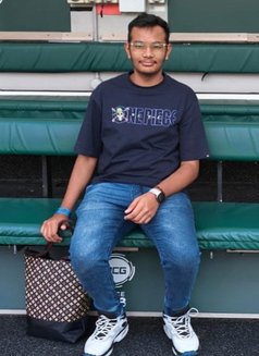 Dhruv Gupta - Male escort in Dehradun, Uttarakhand Photo 1 of 1