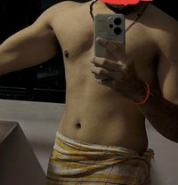 Dhruv - Acompañantes masculino in Mumbai