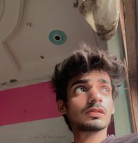 Dhruv - Male escort in New Delhi