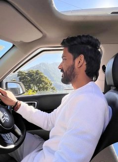 Dhruv - Acompañantes masculino in New Delhi Photo 6 of 6