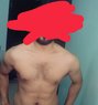 Intimate massage expert Dhruv - Acompañantes masculino in New Delhi Photo 1 of 2