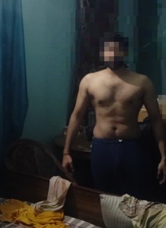 Intimate massage expert Dhruv - Male escort in New Delhi Photo 2 of 2