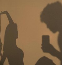 Dhruv - Acompañantes masculino in Pune