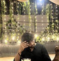 Dhruv - Male adult performer in Vadodara