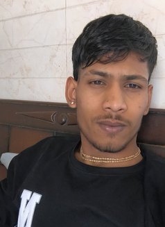 Dhruvhr01 - Acompañantes masculino in New Delhi Photo 15 of 24