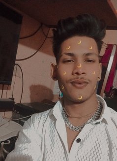 Dhruvhr01 - Acompañantes masculino in New Delhi Photo 19 of 24