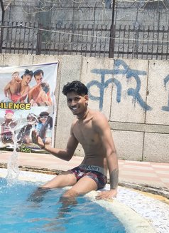Dhruvhr01 - Acompañantes masculino in New Delhi Photo 21 of 24