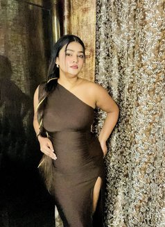 Dhruvi - escort in Mumbai Photo 4 of 4
