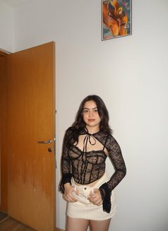 Dhruvi - escort in Bangalore Photo 3 of 4