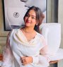 Dhruvi - escort in Mumbai Photo 1 of 4
