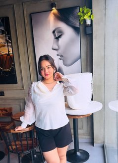 Dhruvi - escort in Mumbai Photo 3 of 4