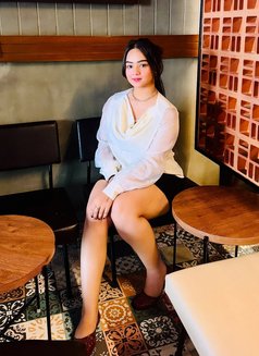 Dhruvi - escort in Mumbai Photo 4 of 4