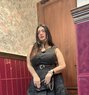 Dhruvi - escort in Navi Mumbai Photo 1 of 4